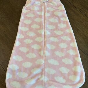 Pink Cloud Kids Pajamas‎